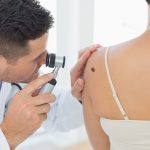 Looking at your mole or skin (dermoscopy)